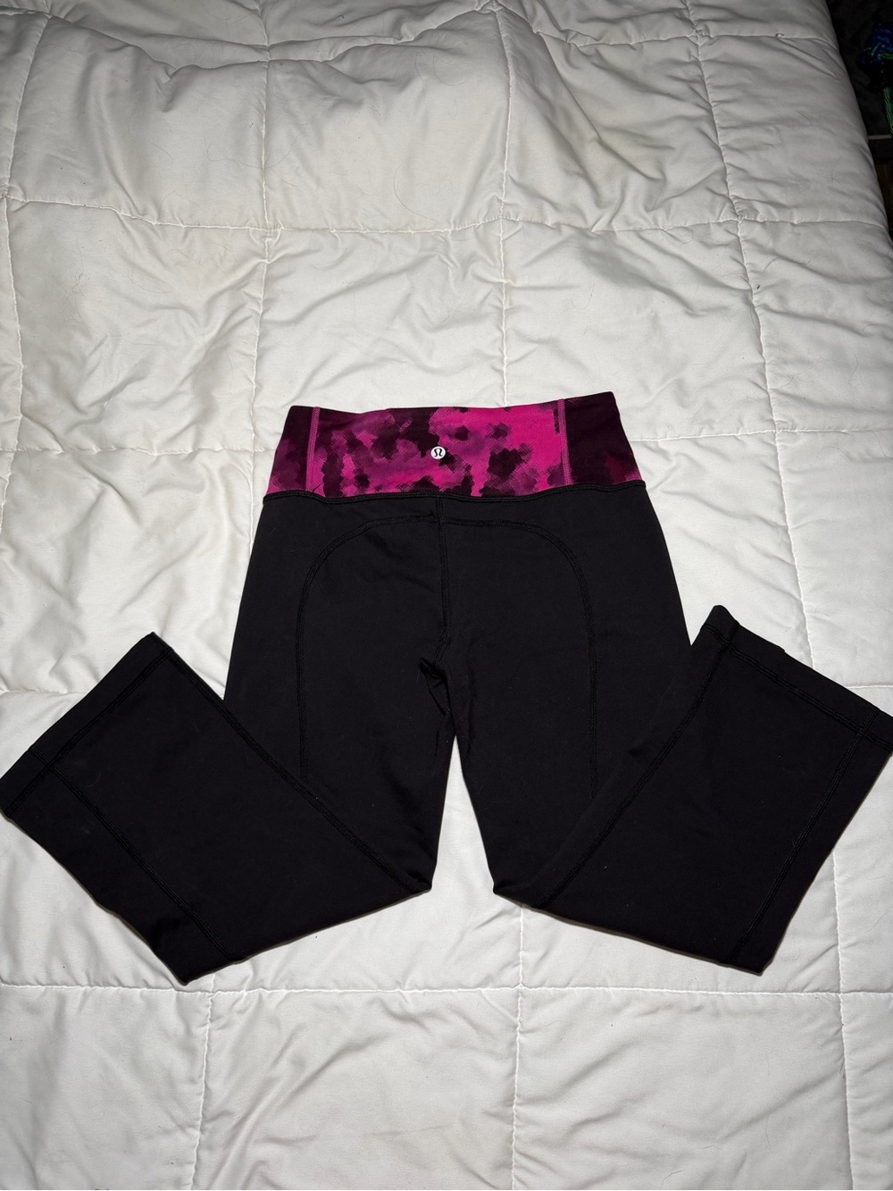 lululemon athletica Black Cropped Leggings with Magenta Waistband